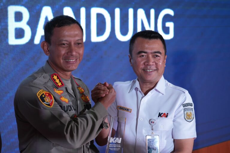 KAI-Berikan-Apresiasi-1-9
