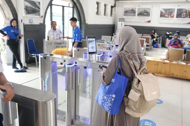 KAI-109-Juta-Pelanggan-Gunakan-Face-Recognition-3-2