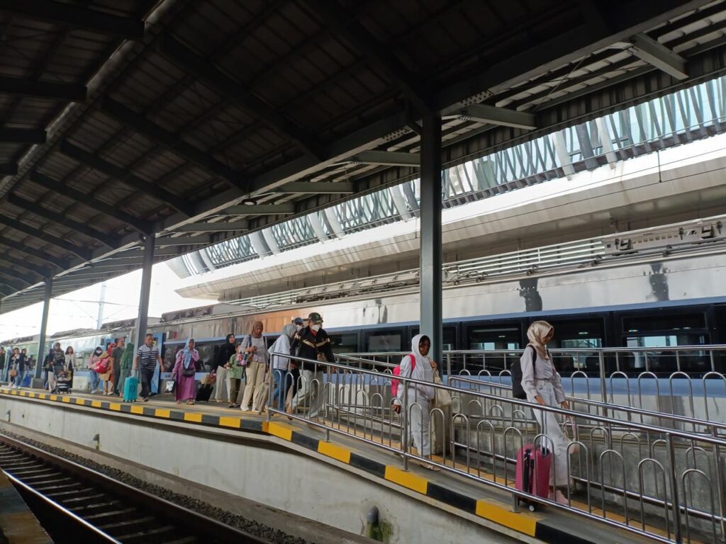 KAI-KA-Airlangga-2-5