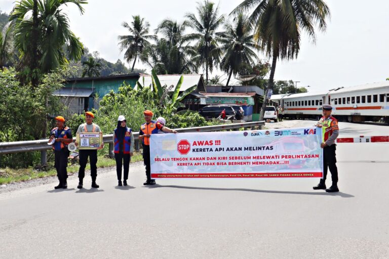 KAI-Tingkatkan-Keselamatan-3-4
